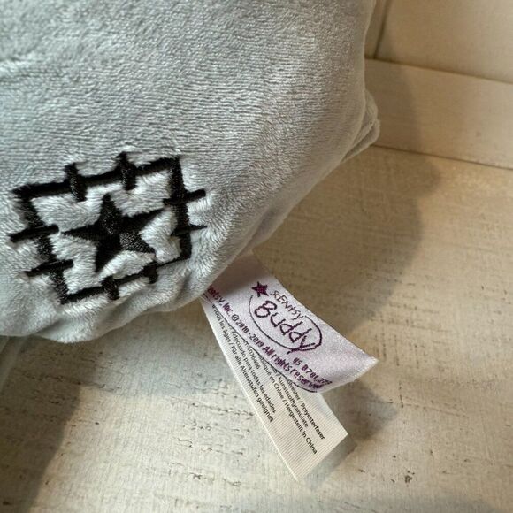 Scentsy Buddy Disney Dumbo Stuffed Animal Plush Elephant Lovey Ears Trunk - Picture 6 of 13